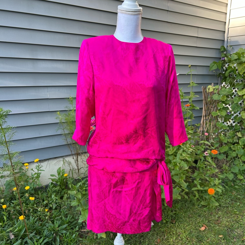 Silk Studio for Petites 100%silk size 4 Vintage Barbie Hot Neon Pink Small S